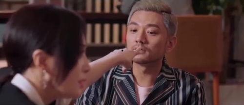 吃瓜书娱乐圈,揭秘“吃瓜书”背后的精彩故事