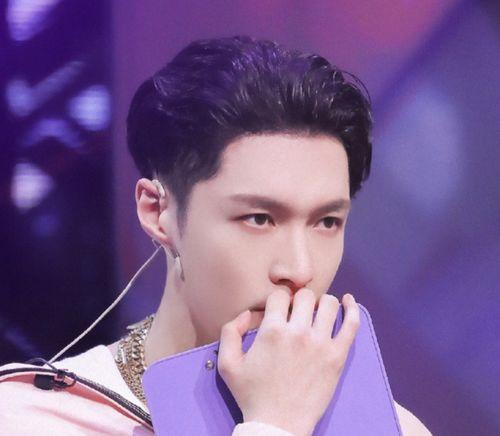 娱乐吃瓜华晨宇